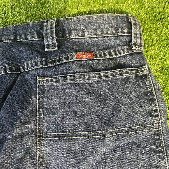 Mens Wrangler Medium Blue Wash Denim Fleece Lined Carpenter Jeans Mens 38x30 - Picture 5 of 7